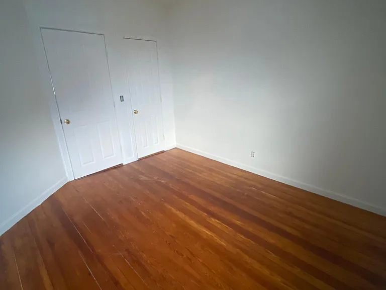 72 Ruth St #3 — Photo 5