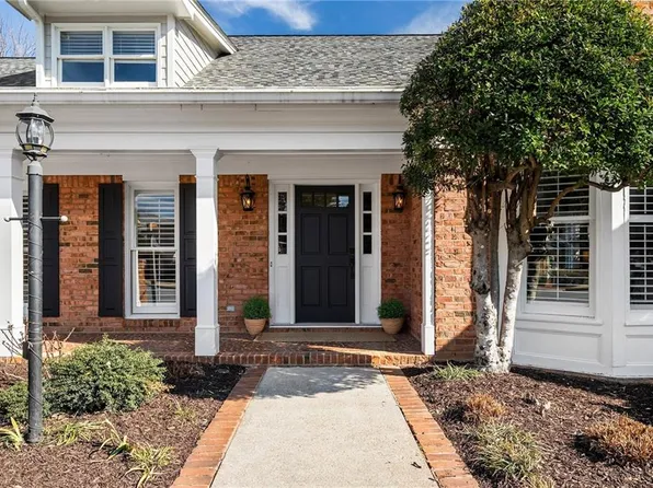 1827 Hermitage Pl, Decatur, GA 30033