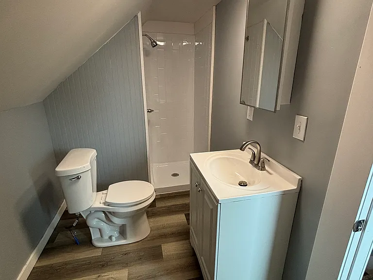1311 Superior Ave — Photo 8