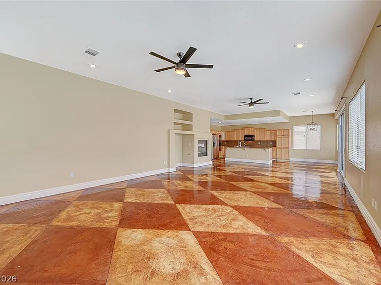 9462 Castillana Ct — Photo 19