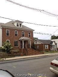 2nd image of 458 E King St