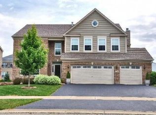 528 Sonoma Dr, Bolingbrook, IL 60490