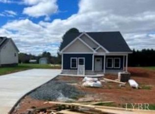 641 Soybean Dr, Appomattox, VA 24522