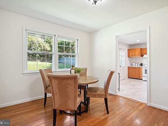 5th image of 6714 Columbia Pike