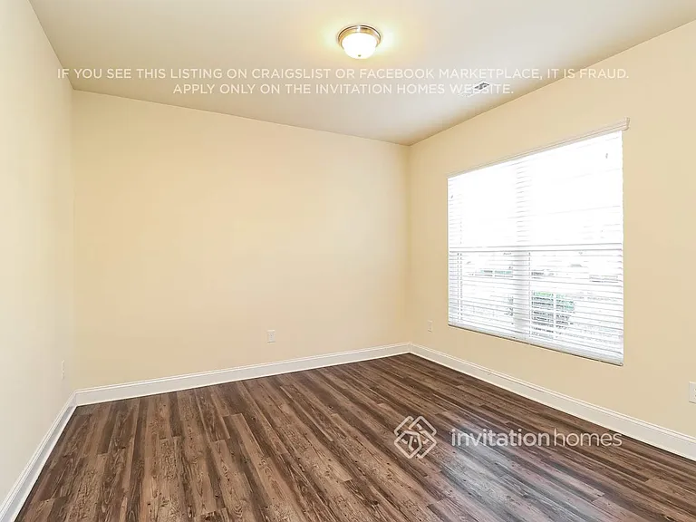 9849 Maywine Cir — Photo 5