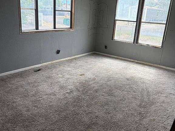 5th image of 10 Rickey Place