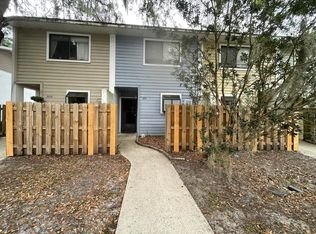 2215 SW 39th Way, Gainesville, FL 32607