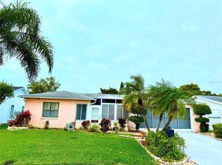 9121 Glen Moor Ln, Port Richey, FL 34668