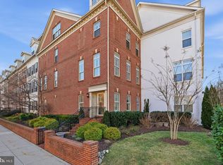 426 N George Mason Dr, Arlington, VA 22203