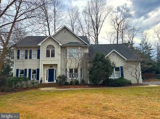 972 Stonington Dr, Arnold, MD