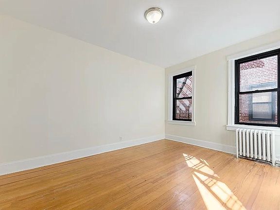 2nd image of 483 Ocean Pkwy APT 2c