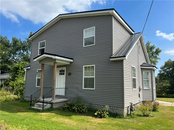 8785 Perry Hwy, Erie, PA 16509