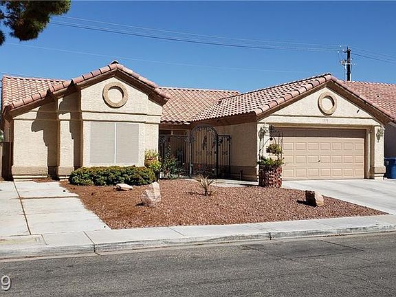 2nd image of 1070 Sleetridge Dr