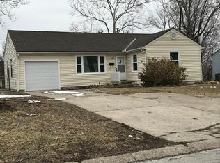 1306 NE 67th Pl, Gladstone, MO 64118