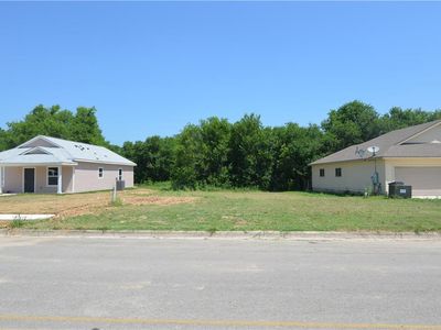 910 Country Club Dr, Seguin, TX, 78155
