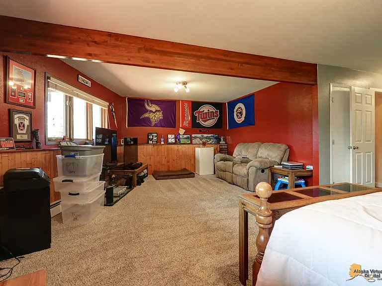 10137 Birch Ln — Photo 29