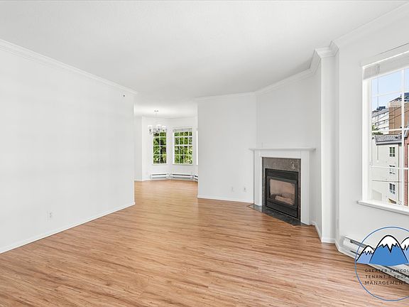 4th image of 888 Bute St