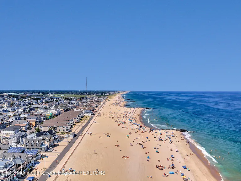 239 Beach Front #1 — Photo 26