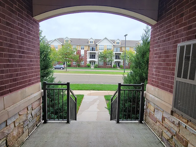 Van Buren Place — Photo 88