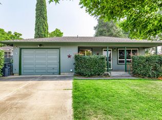 2104 College Way, Medford, OR 97504