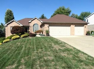 202 Valley View Dr, Mc Donald, PA 15057