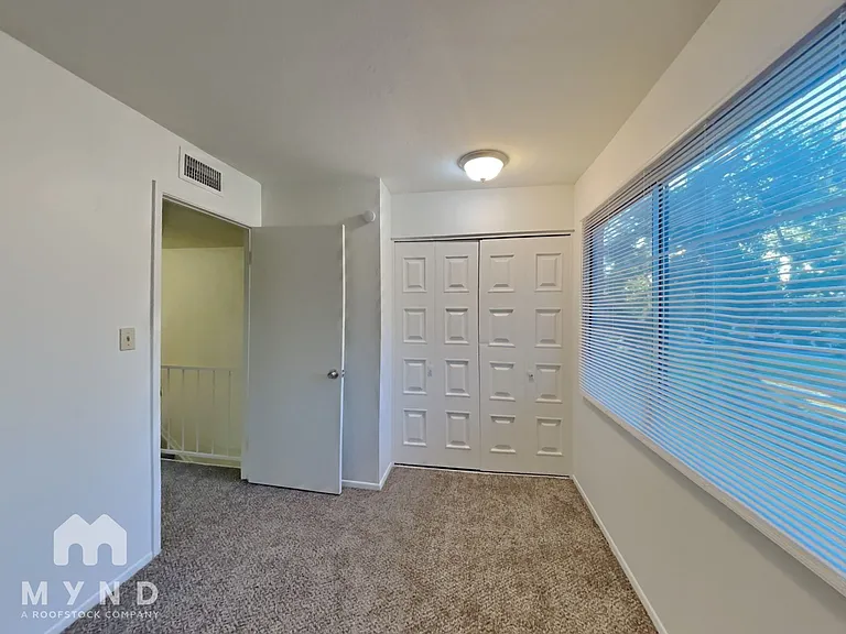 5924 N 83rd St — Photo 12