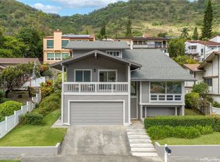 861 Hahaione St, Honolulu, HI 96825