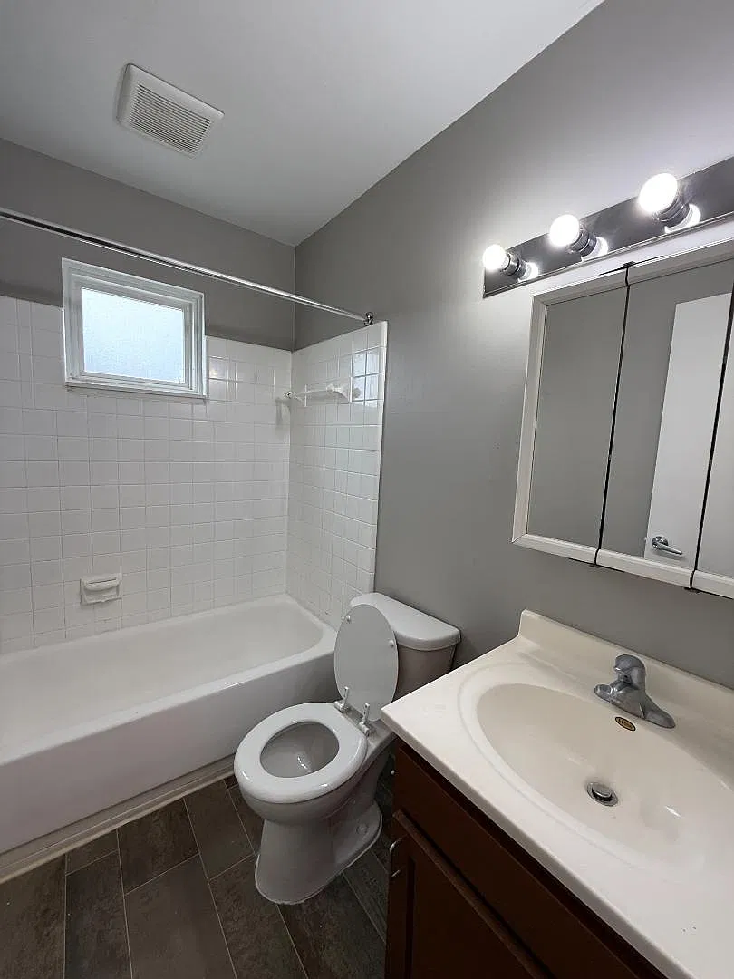 2805 Harwick Drive - Unit 8 — Photo 3