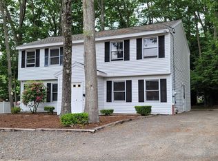 8 Madison St, Sanford, ME 04073