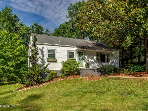 3929 Forest Glen Dr, Knoxville, TN 37919