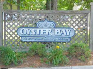 10 Oyster Bay Rd, Absecon, NJ 08201