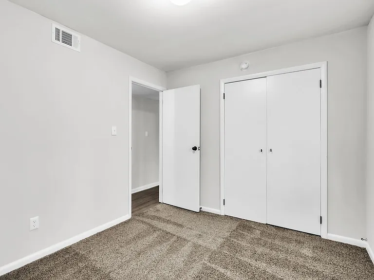 Country Creek Apartments — Photo 67