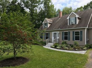 41 Forest Glen Dr, Rockport, ME 04856