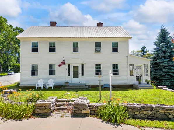 5 Smith Street, Harrison, ME 04040