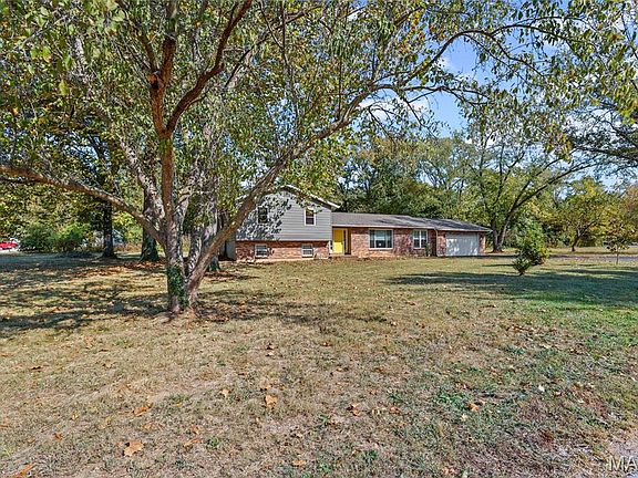 5th image of 5967 Town And Country Ln