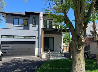 33 Twin Pauls Cres #4, Toronto, ON M1R 3Z6