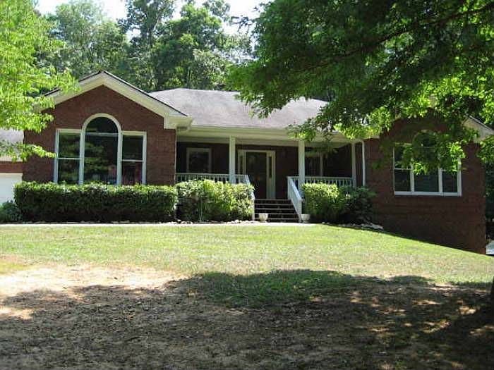 Four sided Brick Ranch
