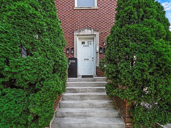 2nd image of 6648 S Albany Ave APT 2