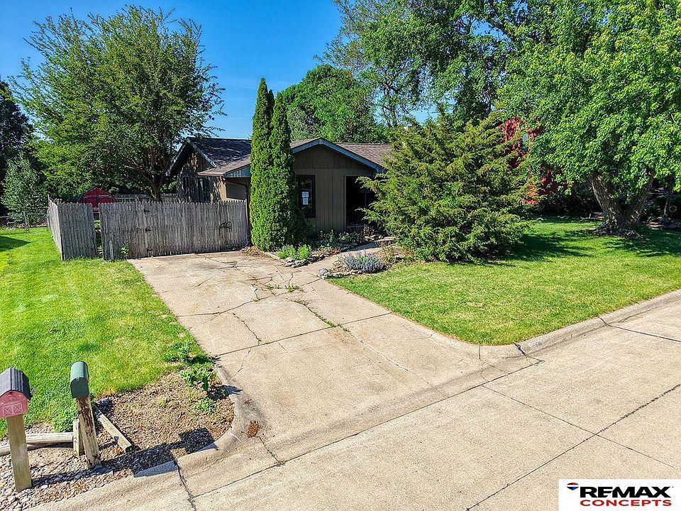 1st image of 1516 Kennedy Dr