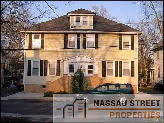 23 Pine St — Photo 1
