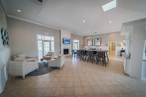 Northwind Apartments Photo 1