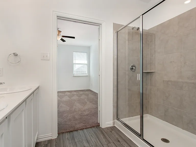 2157 Clarion Ln — Photo 20