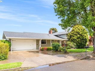 13923 NE Fremont St, Portland, OR 97230