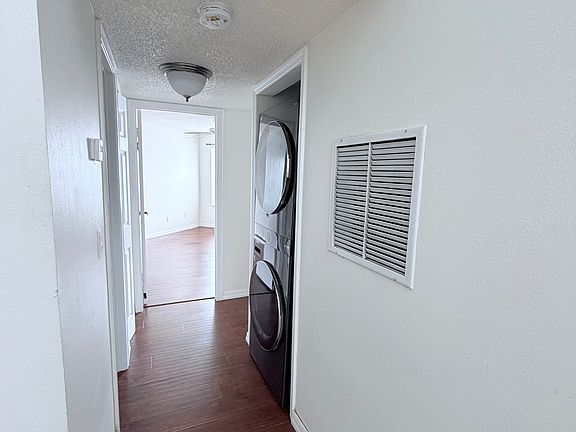 3rd image of 3795 Atrium Dr #3795