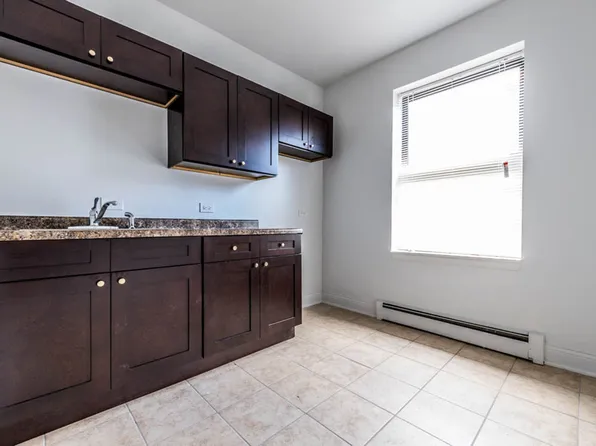 5100-04 W Madison St Chicago, IL 60644, 5100-04 W Madison St #14-3, Chicago, IL 60644