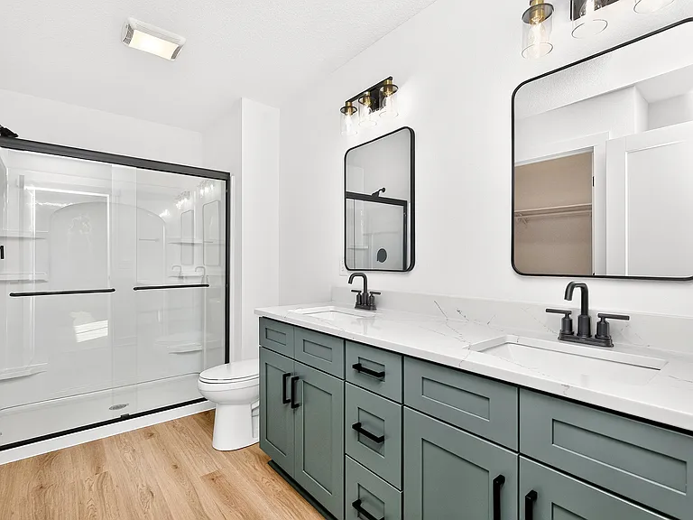 1100 NW Sproul Dr — Photo 13
