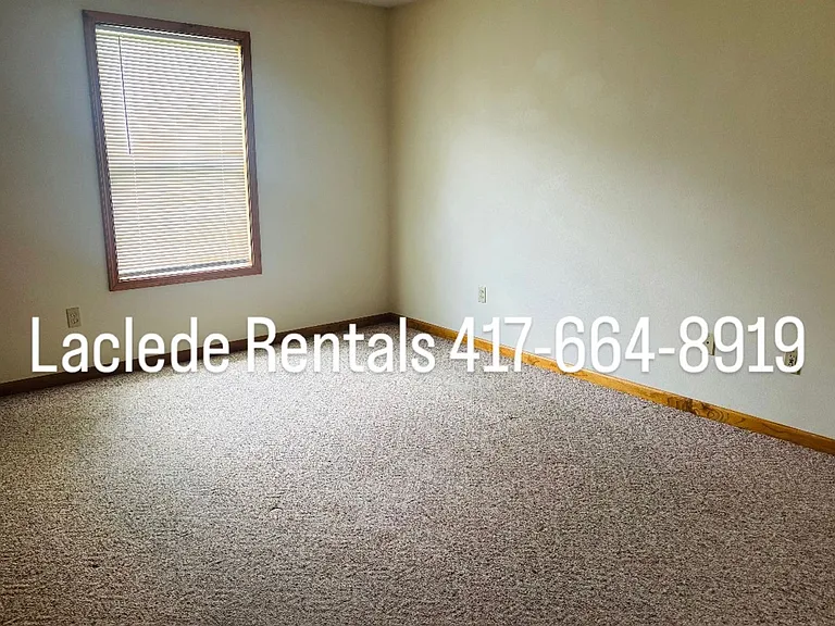 2067 Highland St — Photo 13
