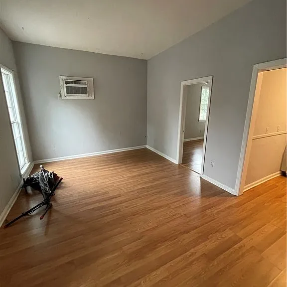 112 Houston St #1 — Photo 3