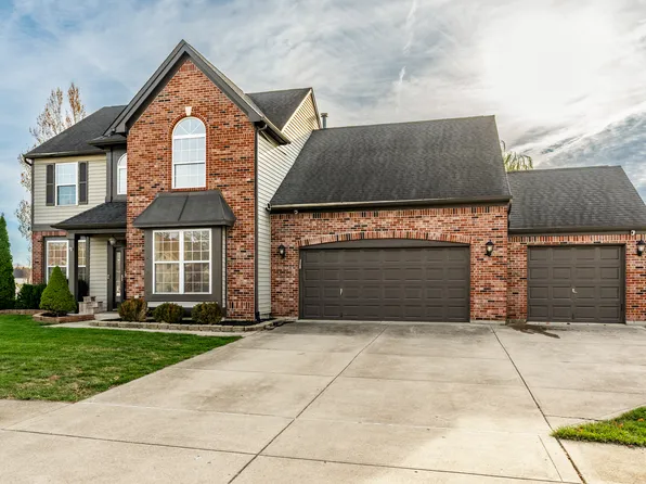 349 Cobblesprings Ct, Avon, IN 46123