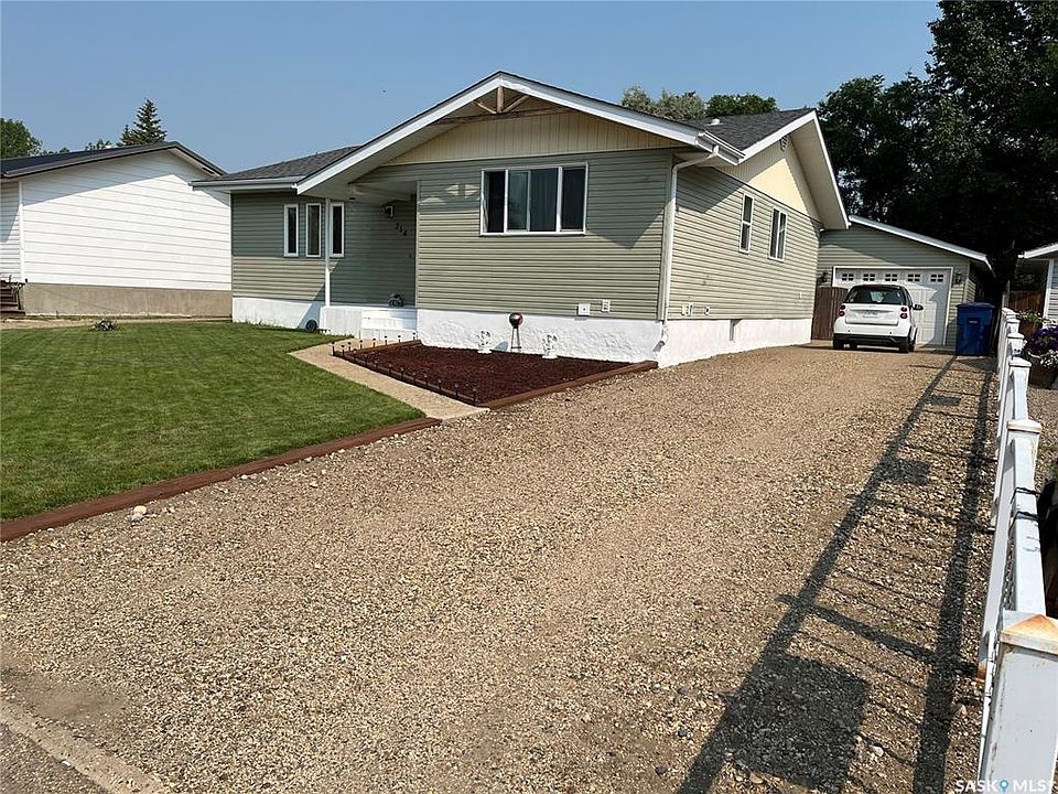 1st image of 214 Westview DRIVE